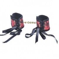 Hand Cuffs with Silk Surface Handcuffs Red